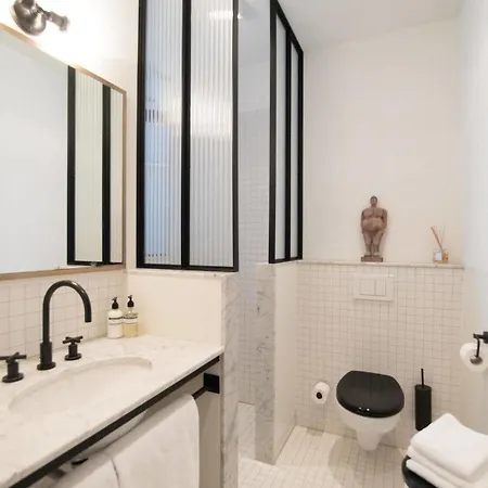 Morgan & Mees Otel 4*