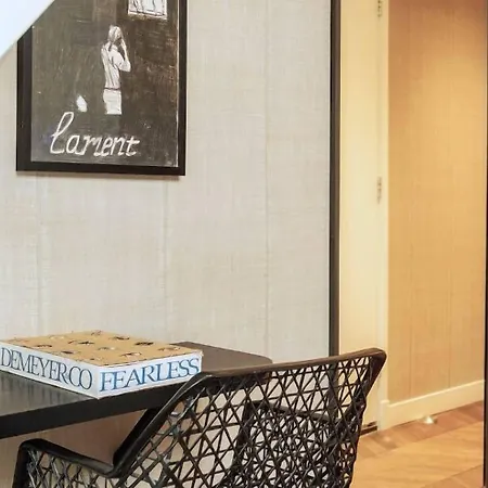 Morgan & Mees 호텔