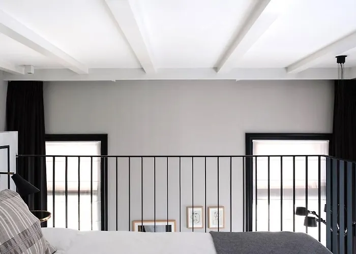 Hotel Morgan & Mees 4*